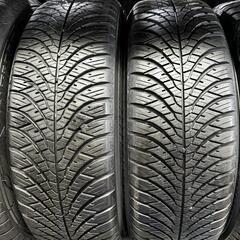 🌞185/65R15⭐工賃込み！プリウス、bB、ist、フリード、ノート、アベニール、ウィングロード、ティーダ、デミオ、MAZDA2等に！バリ山！美品！Bluearth！YOKOHAMA製オールシーズンタイヤ入荷しました🌞の画像