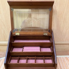 ジュエリー小物ボックス木製の画像