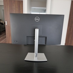 Dell P2721Qの27インチモニターの画像