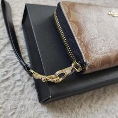 COACH 長財布　バスキアの画像