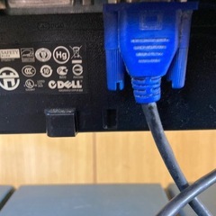 3000円→2500円に値下げしました。　Dell Pパソコンモニター　1913S 19インチモニター 本体（中古）の画像