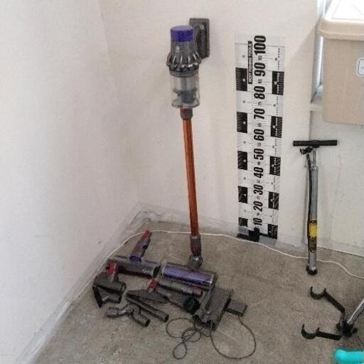 0705-1133 ダイソン dyson v10