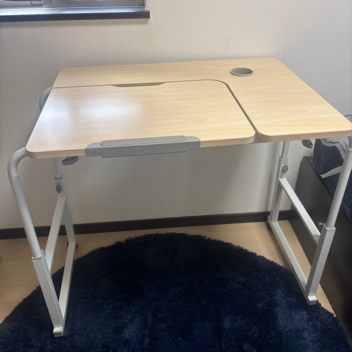 昇降式、伸長式ベッドテーブル、パソコンテーブル、介護用などにも