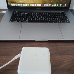 マックブックプロMacBookPro 1TB 32GB A1990 MacBook 2019　15inchの画像