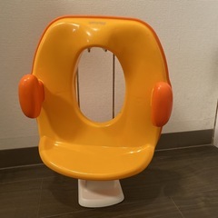 Richell リッチェル 補助便座 背もたれ付き 便座スタンドセットの画像
