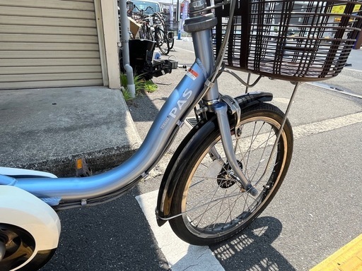 中古20インチYAMAHA電動アシスト自転車　12.8Ah 大阪