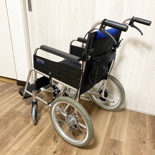 MIKI 介助用 車椅子 BAL-2 ノーパンク 軽量 コンパクト (NAKAMURA) 新