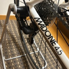 【お取引き中‼️】TREK MADON4.5 美品 走行距離1000km程度の画像
