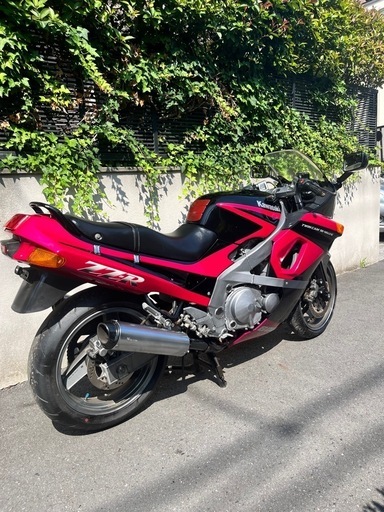 カワサキ ZZR600 車検丸二年付!レア車両 100馬力 エンジン好調 エンジン始動動画有り ( zzr400 zzr250 zzr1100 ニンジャ400 )