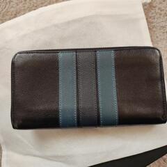 COACH長財布　3本ラインの画像