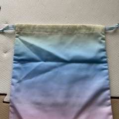 未使用品❣️巾着　女の子用　ユニコーンの画像