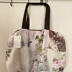 【新品】IKUKO  イクコ ジョーゼット花柄プリントバッグ