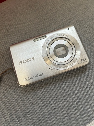 デジカメ　SONY cyber-shot