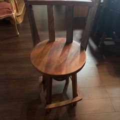 木製カウンターチアの画像