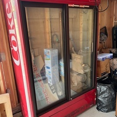 コカコーラ！瓶！冷蔵庫！レトロ！引き取りのみ本気で欲しい方のみ値引きします！ 楽天市場】冷蔵庫 冷凍庫 スメッグ レトロ コカコーラ