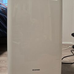 2020年製　アイリスオーヤマ　衣類乾燥除湿機の画像