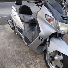 スカイウェイブの初期型の画像