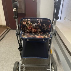 シルバーカーの画像