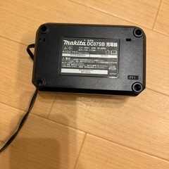 マキタ　バッテリー　充電器の画像