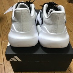 未使用adidas23cmスニーカー
の画像
