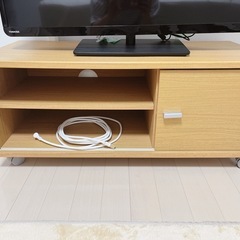 テレビ ＆ テレビ台の画像