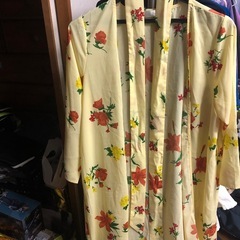 セシルマクビーのはおるものの画像