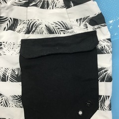 ※売れました※水陸両用ハーフパンツ　サイズm 水着にも　速乾性あり　マリンスポーツ　海　水遊び用の画像