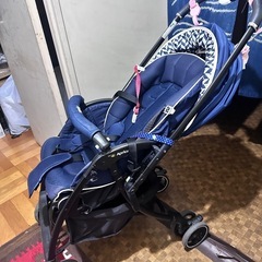 アップリカ A型 ベビーカーの画像