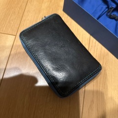 NELD二つ折り財布の画像