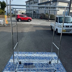 値引しました◾️キャスター付き衣装ラック(ほぼ新品)組み立て済み。の画像