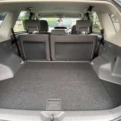 Prius alfaの画像