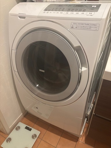日立　ドラム式洗濯機　24年製