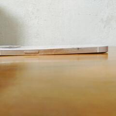 ★iPhone 13　128GB 　simフリー　ベイマックスケース付きの画像