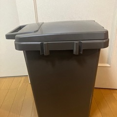 【大き目】ゴミ箱の画像