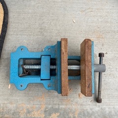 木工用万力、木工用バイスの画像