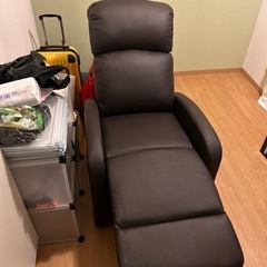 リクライニングソファの画像