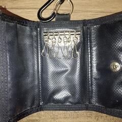 CHAMS キーケース かなり使い古しの画像