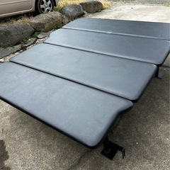 引取り限定　キャラバンN350  ベットキット