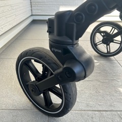 ピジョン（Pigeon）　AB型のベビーカー「Runfee Lino’n（ランフィ リノン）」　の画像