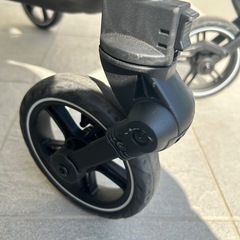 ピジョン（Pigeon）　AB型のベビーカー「Runfee Lino’n（ランフィ リノン）」　の画像