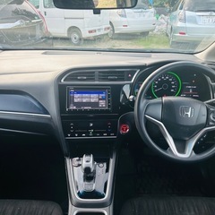 令和2年ホンダシャトル Hybridの画像