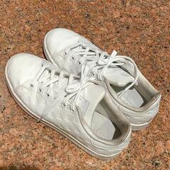 adidas スタンスミス スニーカー 23.5cm ハート柄のホワイトの画像
