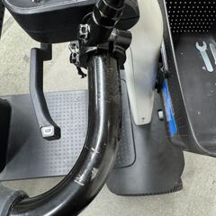 【中古】【WHILL Model S】歩道を走れるスクーター/電動車椅子【使用期間1年】の画像