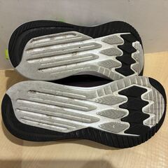 New Balance FuelCore Reveal v3 BOA Wide 23.0cmの画像