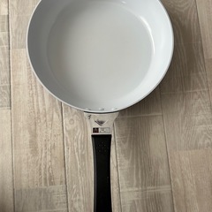 26cm 京セラ セラブリッド フライパン　軽量タイプ　KYOCERAの画像