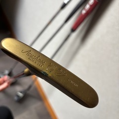 ゴルフパター4本セット（BULLS EYE、Rawlings、ODYSSEY、RAM）の画像