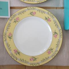 値下げ中✨　TIFFANY　　ペア　チューリップ　皿の画像