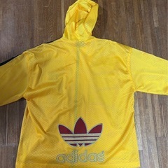 adidas イエローメッシュジャージ フード付きの画像