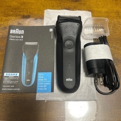 ブラウンseries3 充電　電気シェーバー　300sの画像