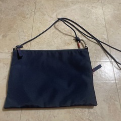 TOMMY JEANS サコッシュ バッグの画像